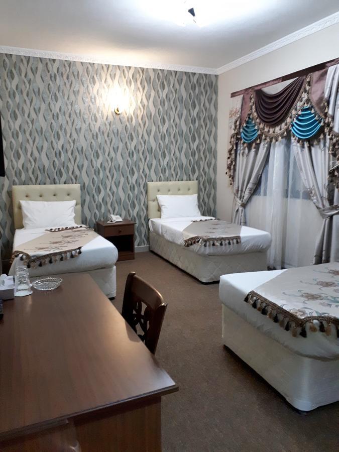Royal Garden Hotel Dubai Esterno foto