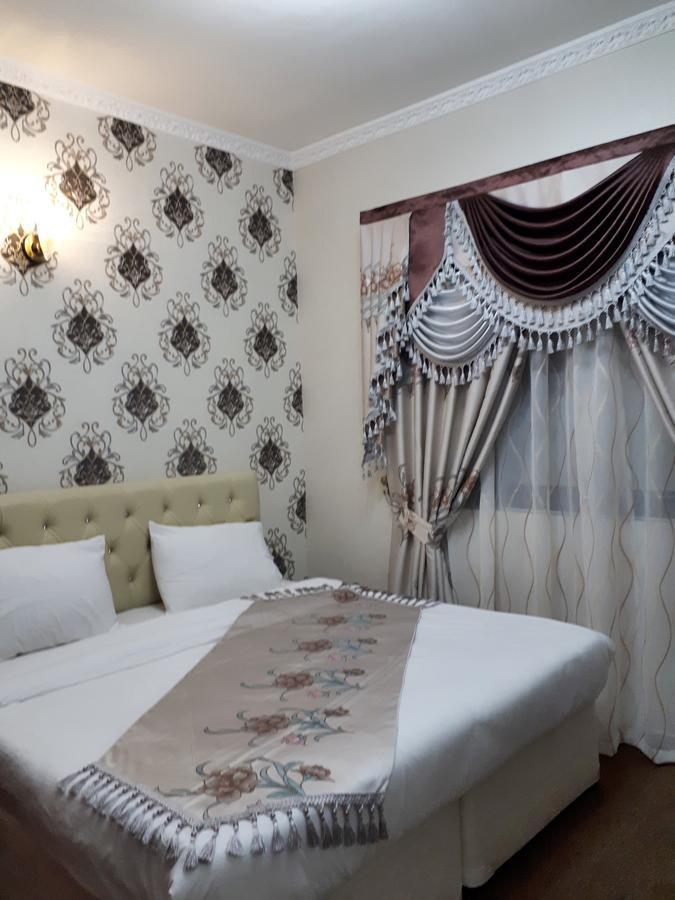 Royal Garden Hotel Dubai Esterno foto