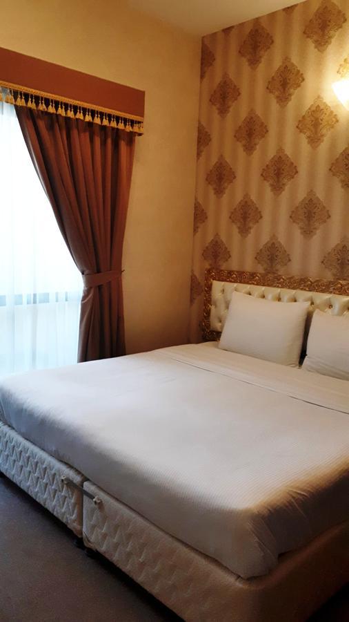 Royal Garden Hotel Dubai Esterno foto