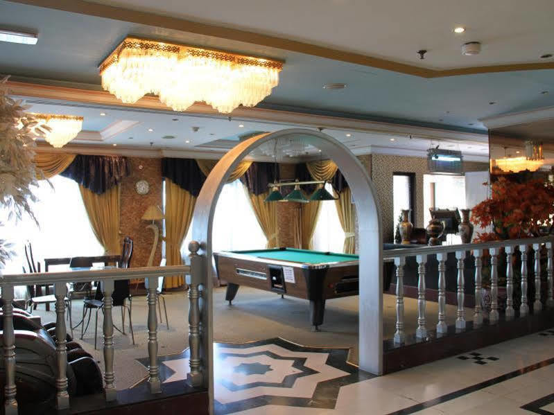 Royal Garden Hotel Dubai Esterno foto